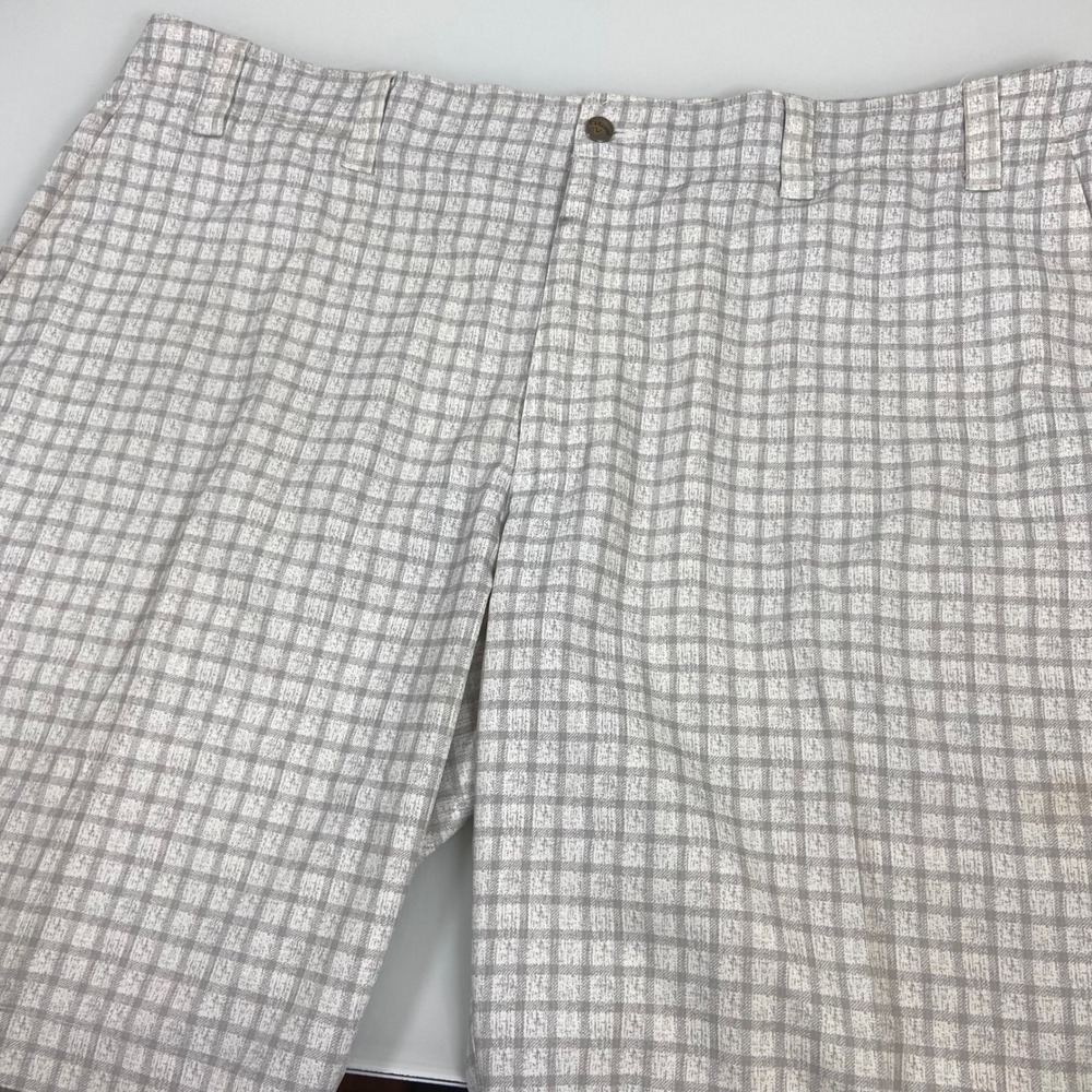 Callaway Mens 40 Gray White Plaid‎ Golf Shorts Stretch Performance Travel